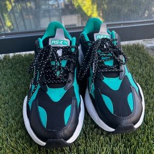 Puma w/ Mercedes Symbol